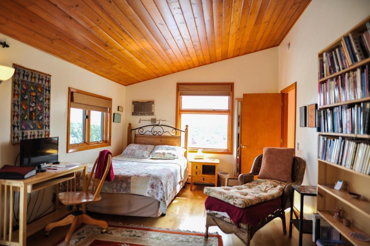 Heart And Wings Retreat Center Leilighet Silver City Eksteriør bilde