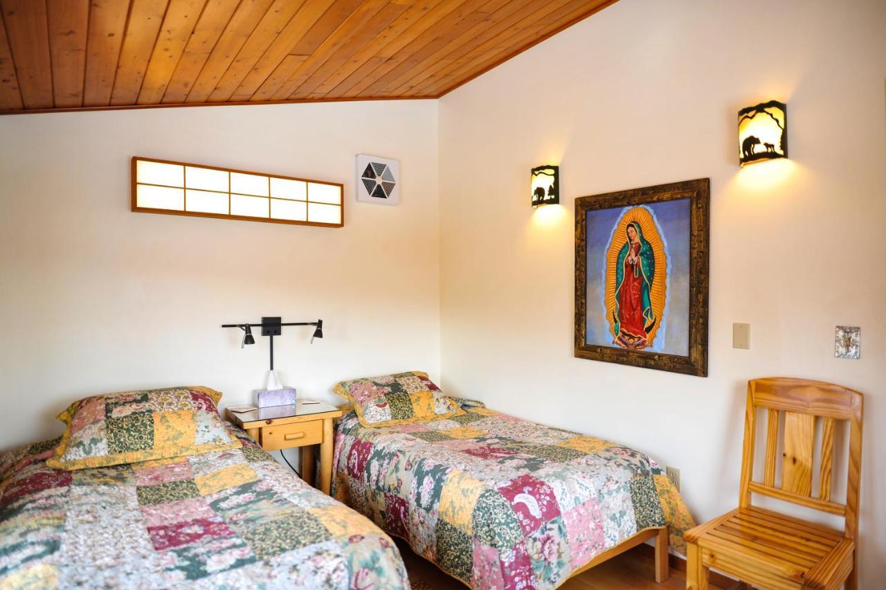 Heart And Wings Retreat Center Leilighet Silver City Eksteriør bilde